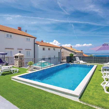 Nice Apartment In Crikvenica With Wifi Екстериор снимка