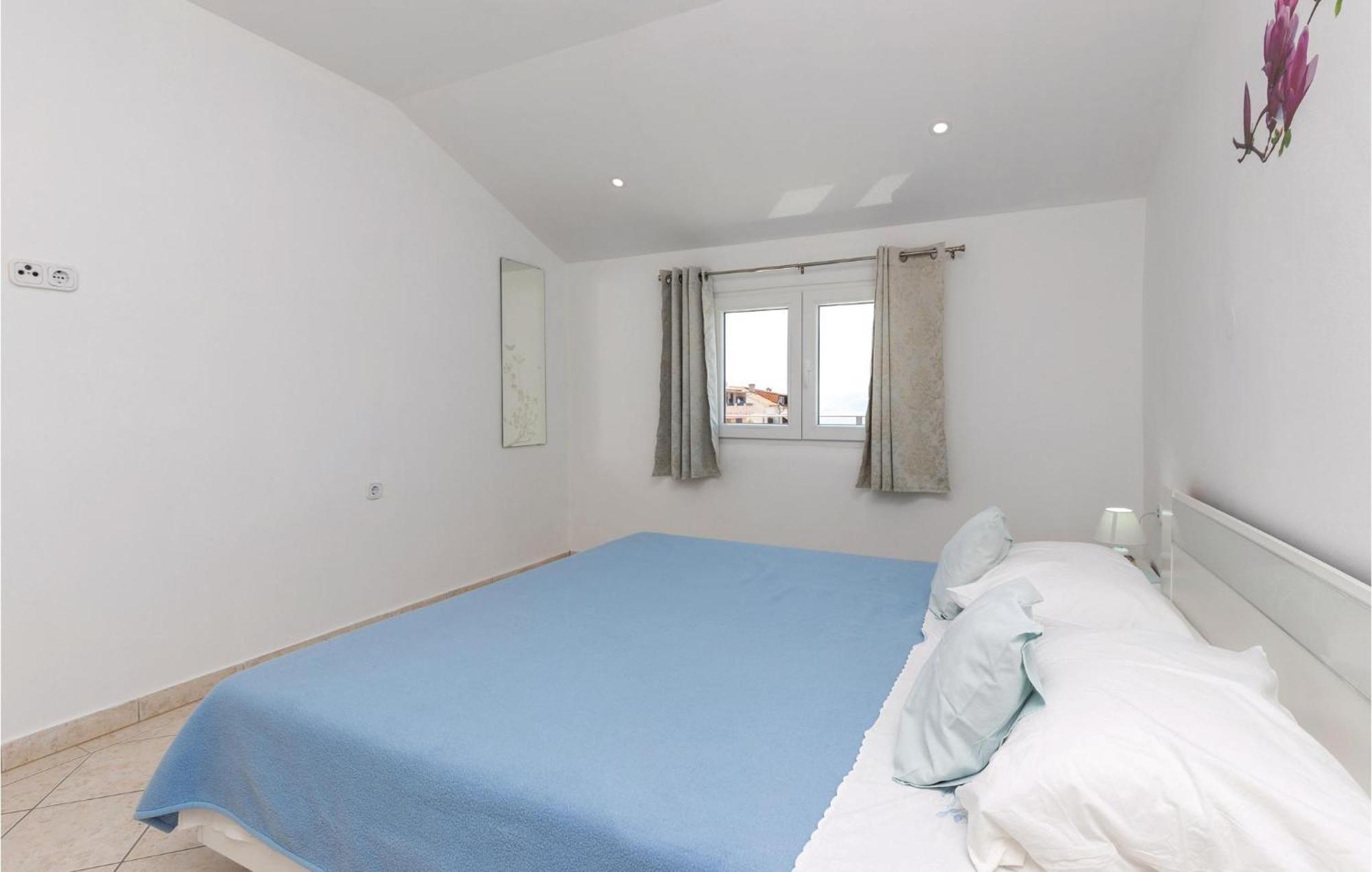 Nice Apartment In Crikvenica With Wifi Екстериор снимка
